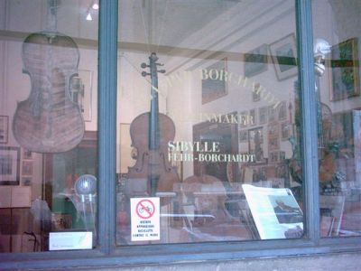 Un negozio di violini
